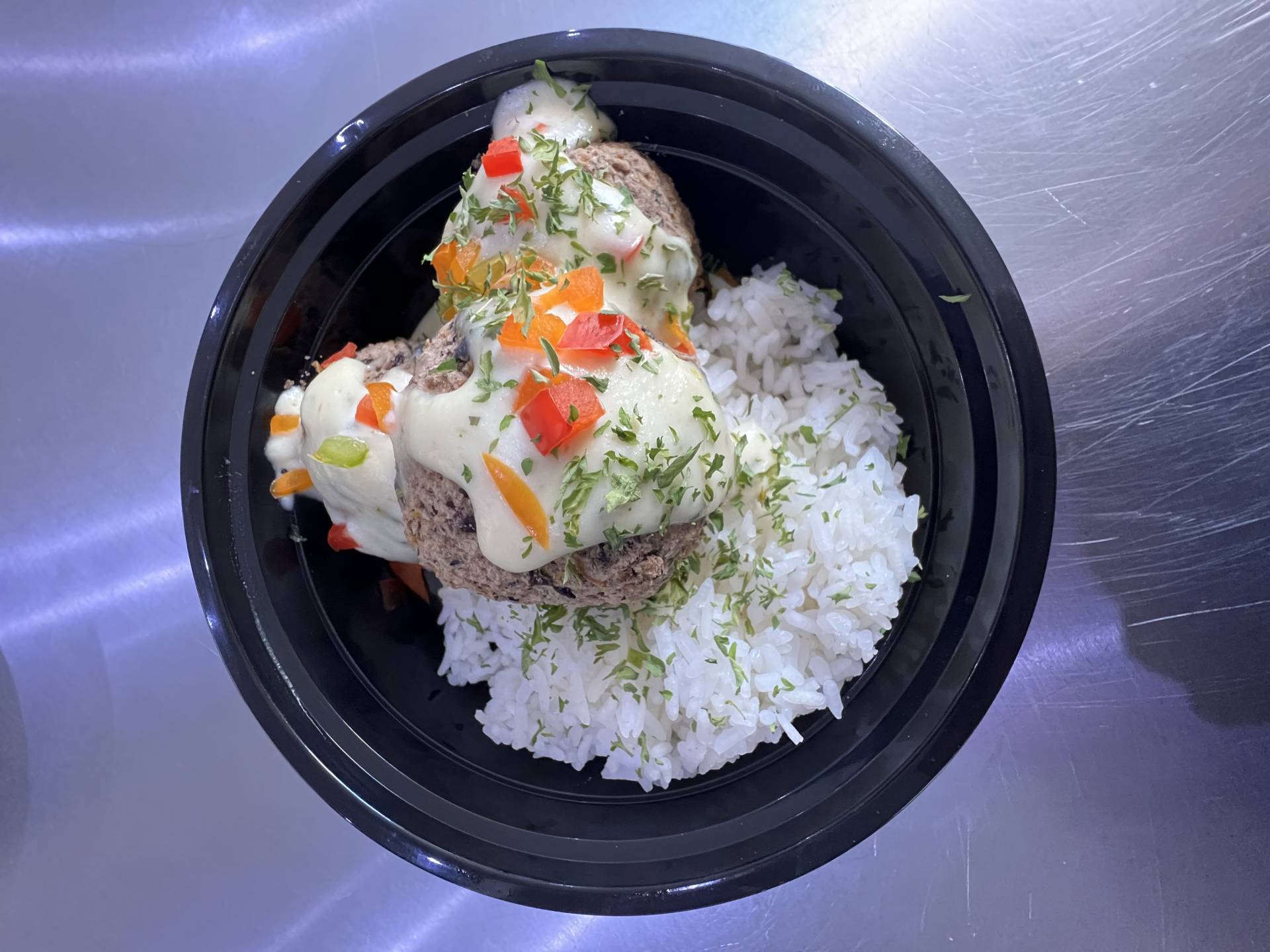 MEATLESS MEATBALLS BOWL