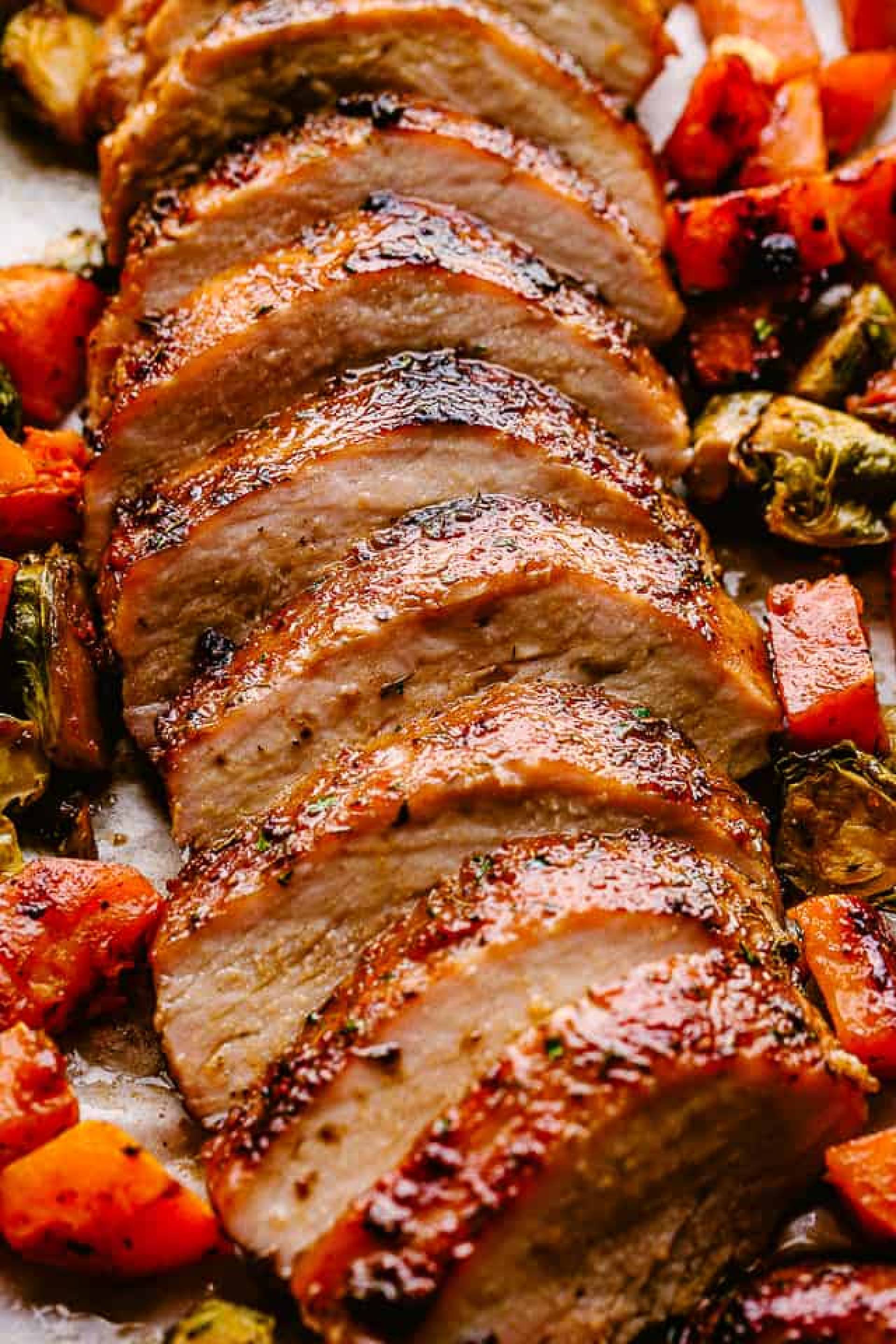 LOMO ASADO CON VEGETALES Y COLIFLOR ARROZ CRIOLLO