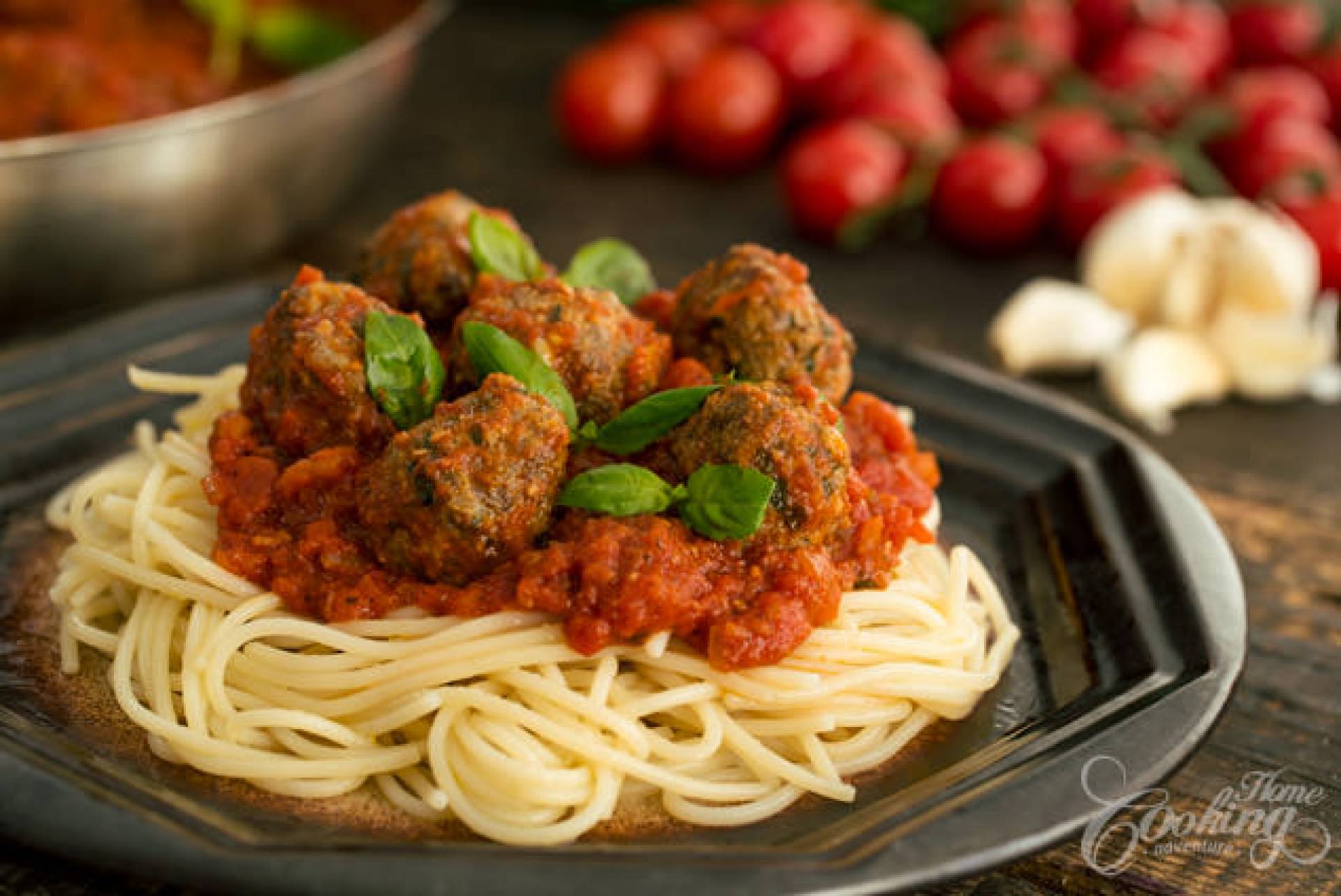 SPAGHETTI MEATBALLS