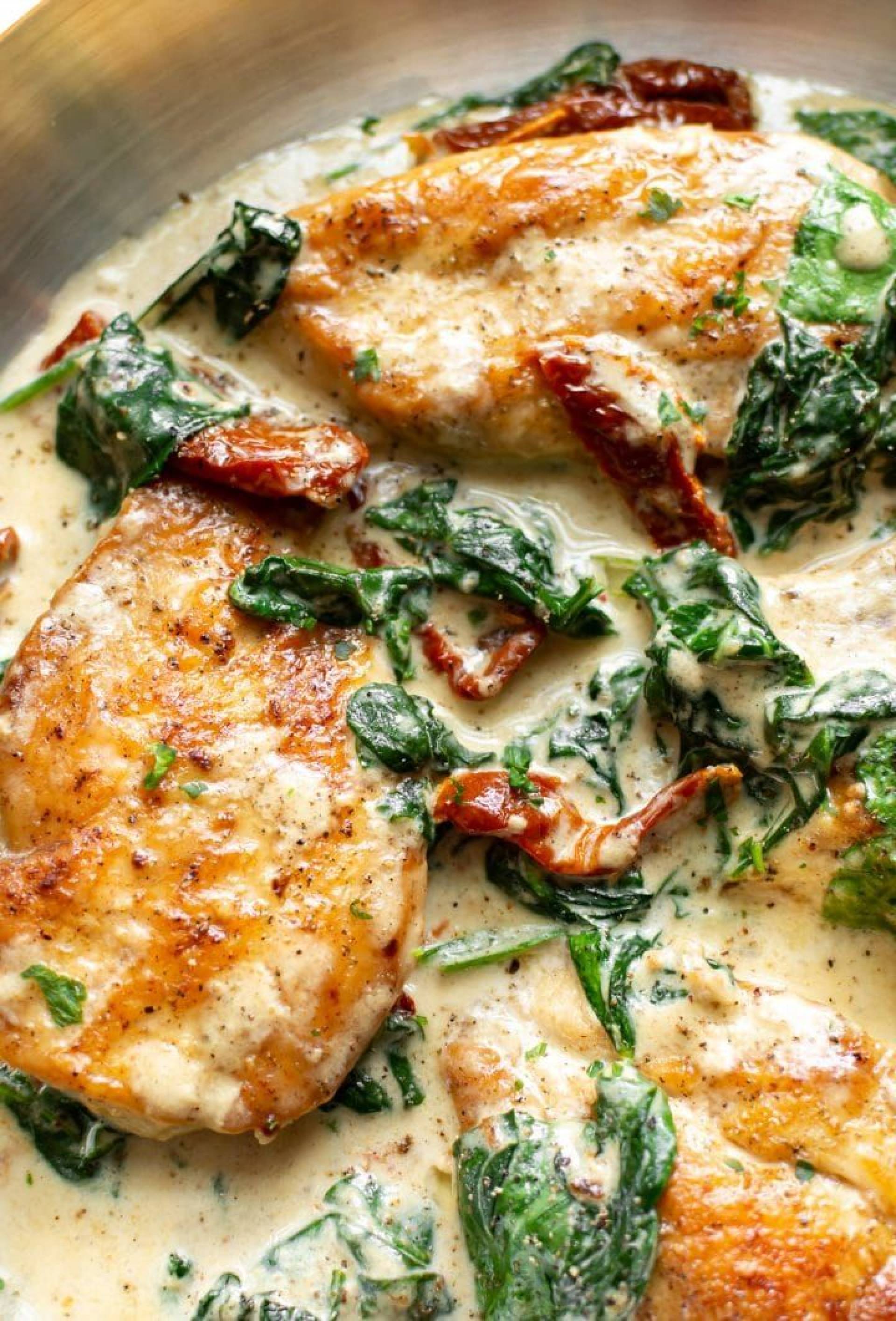 CREAMY TUSCAN CHICKEN WITH MASHED POTATOES