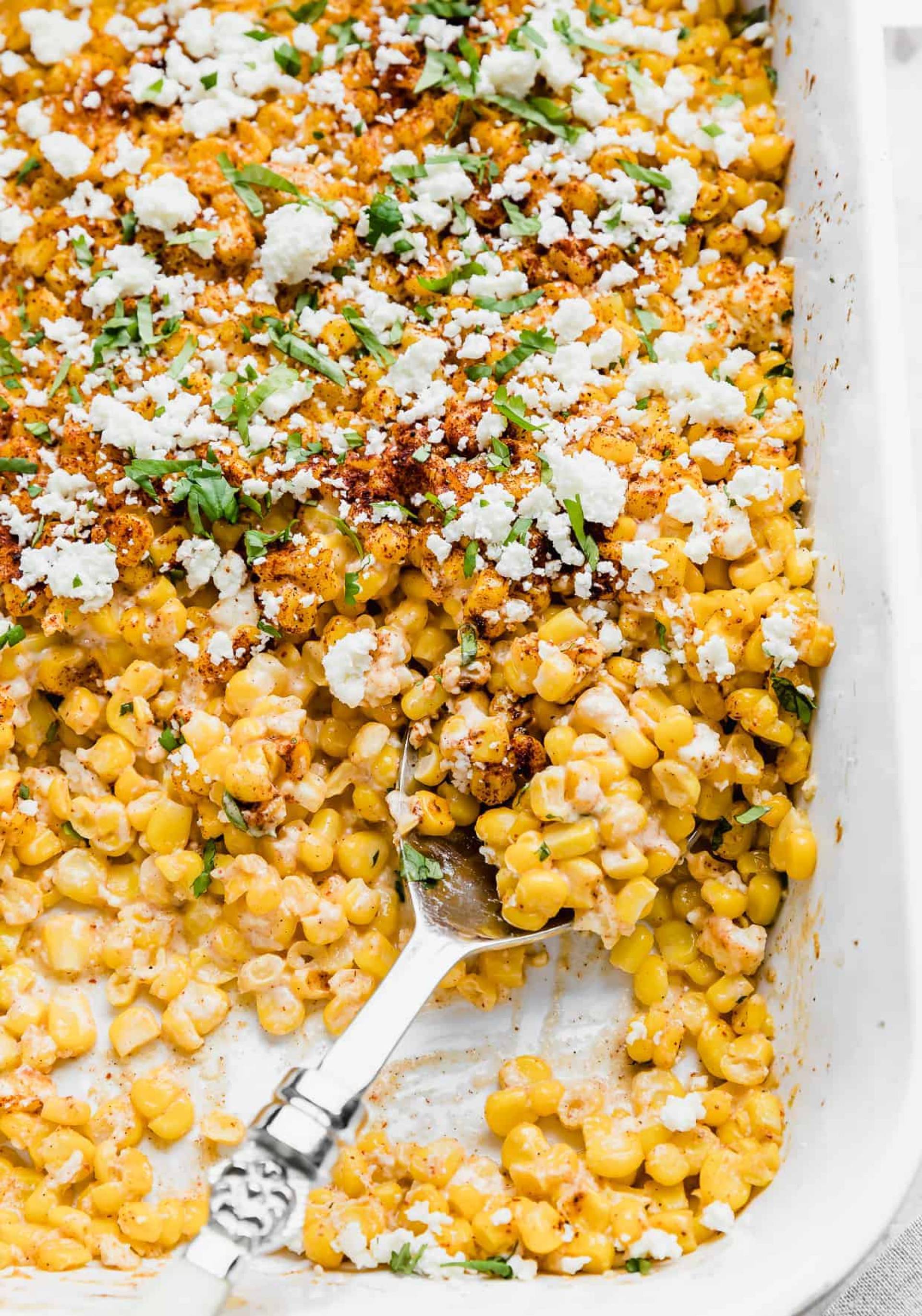 BIRRIA STEAK CON STREET CORN Y ARROZ CILANTRO