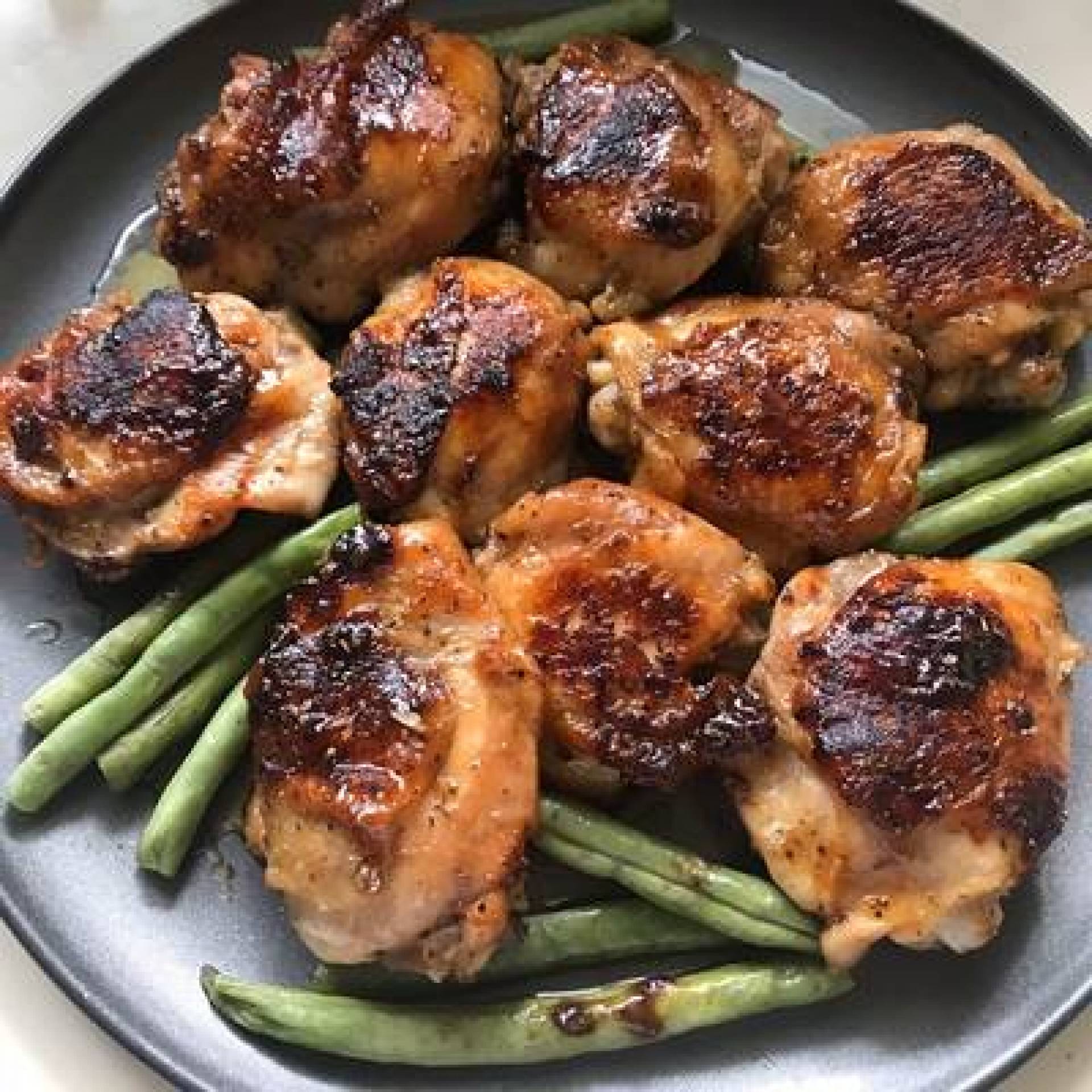 CADERAS DE POLLO AL HORNO CON PAPAS SALTEADAS