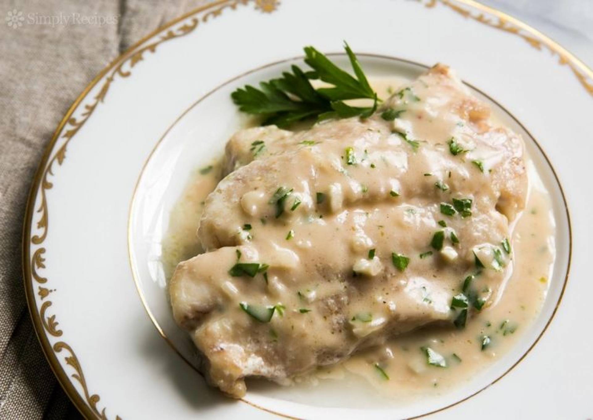 Filete de pescado con brocoli salteado
