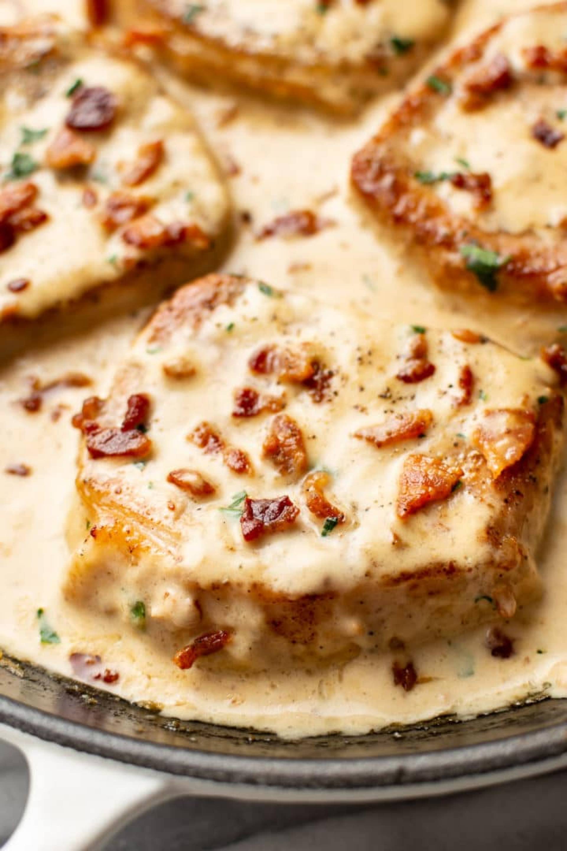 Creamy bacon sauce porkloin-Papas salteadas
