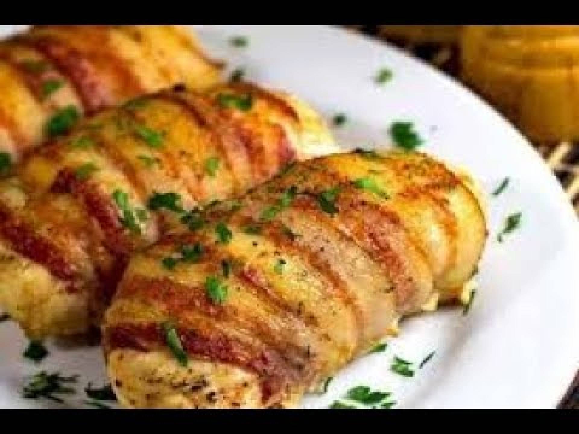 Pechuga rellena de mofongo