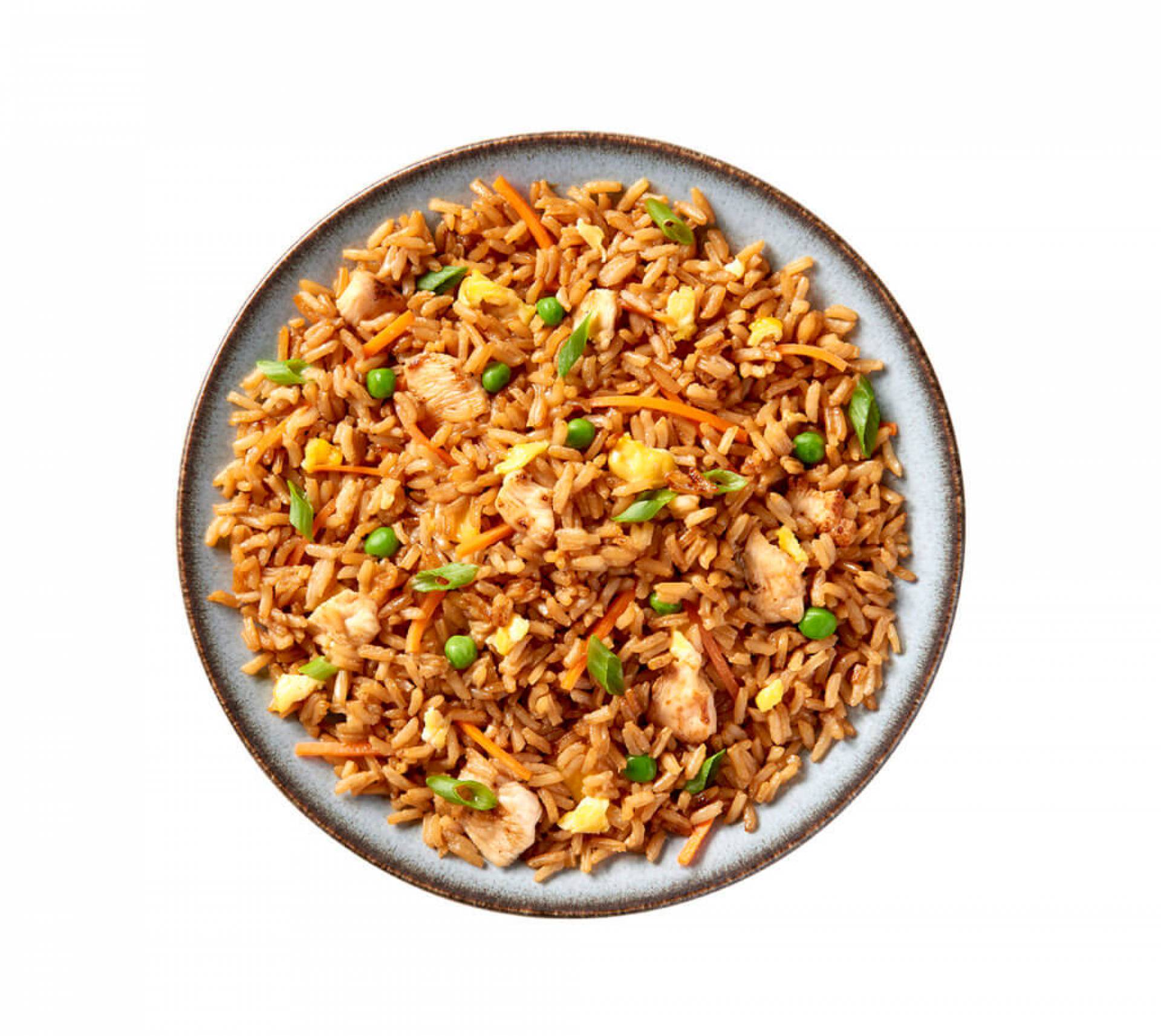 Pollo al ajillo con brocoli y arroz frito